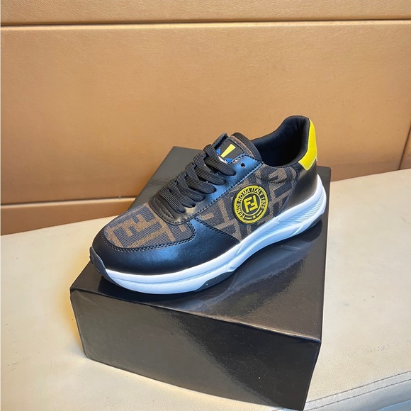 Fendi brown women's sneakers - Picture 3 of 4